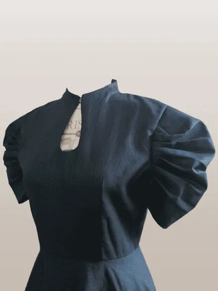 Long Black Dahlia Linen Couture Dress – Haute Couture Black Linen Gown with Anti-Static Lining Size M (IT 44)