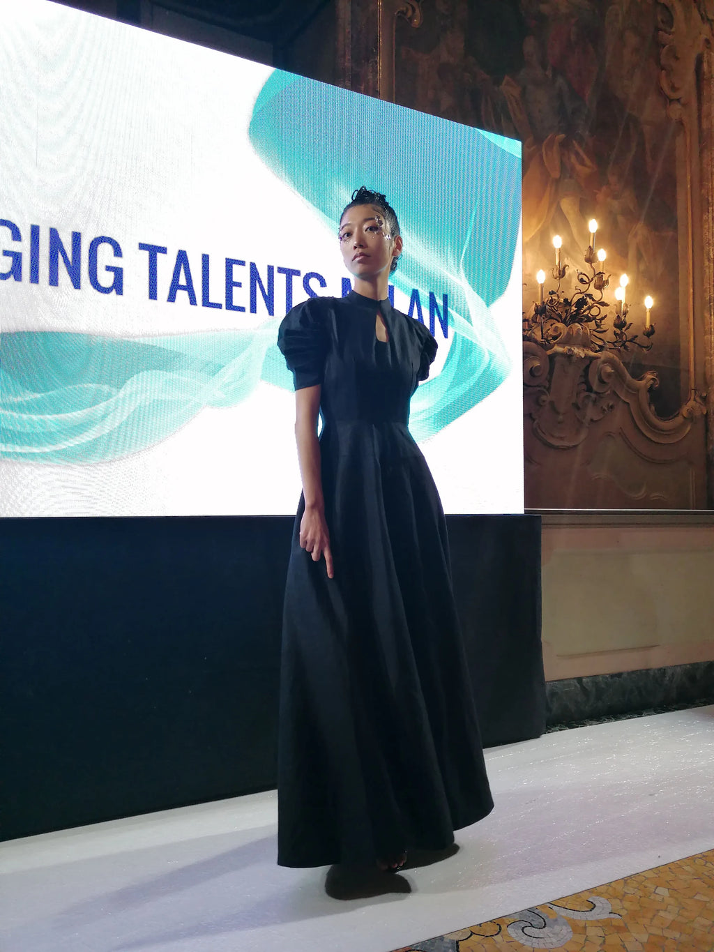 Long Black Dahlia Linen Couture Dress – Haute Couture Black Linen Gown with Anti-Static Lining Size M (IT 44)