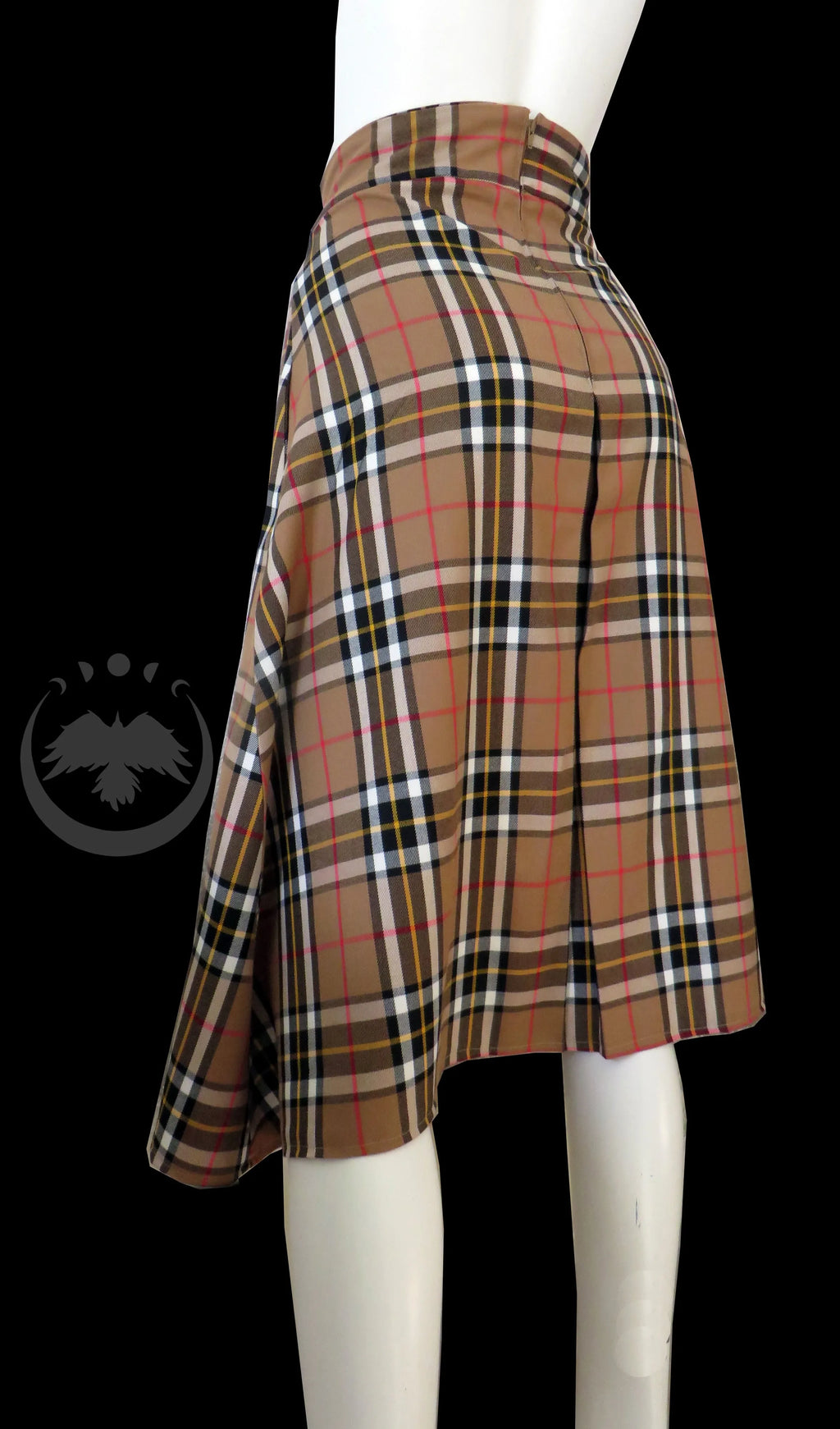 K-Drama-Inspired Brown Oversized Blouse & Plaid Knee-Length Skirt Set – Size M – Romantic Co-Ord Outfit