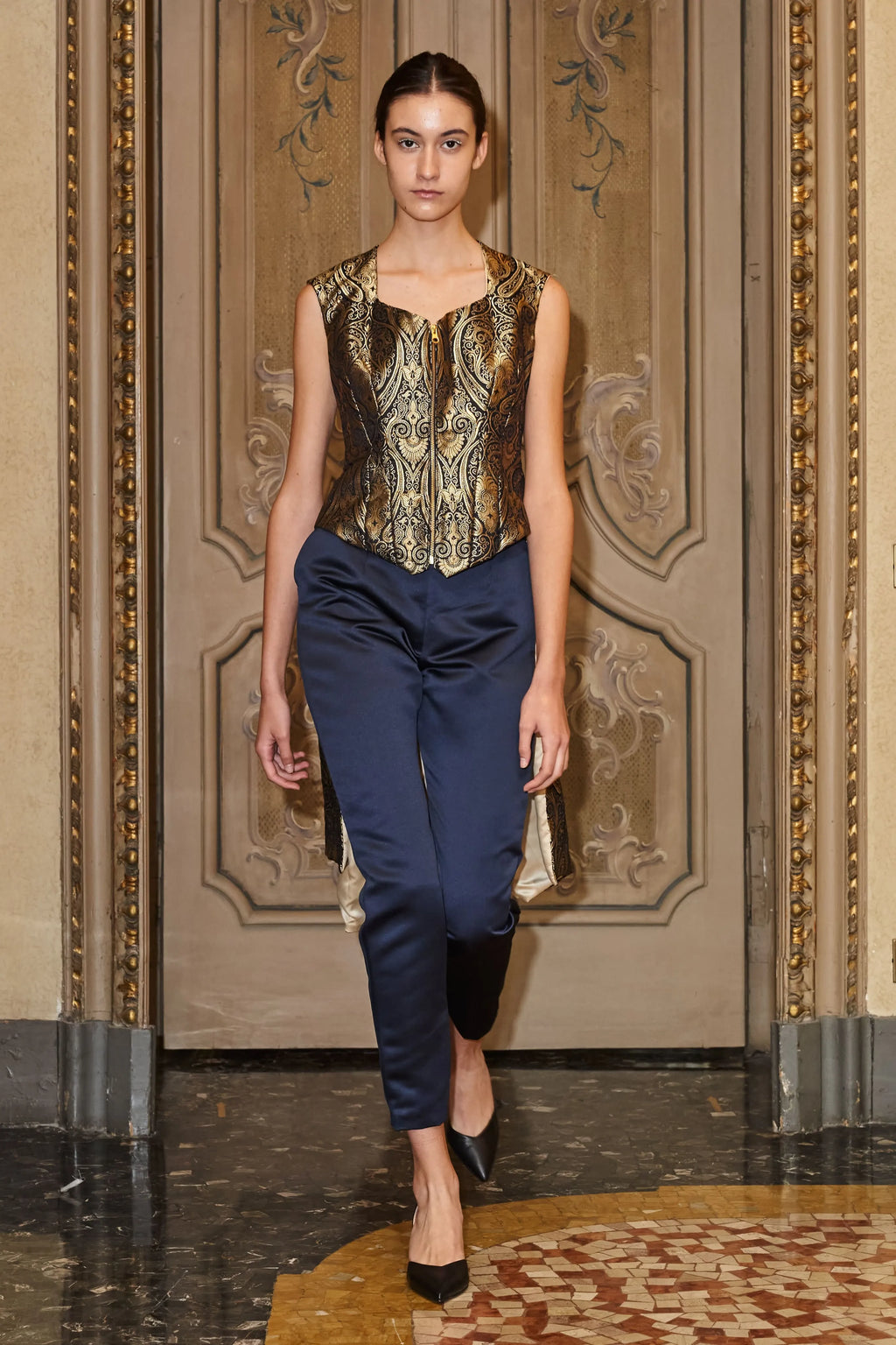 Brocade Dream Set - Blue & Gold Brocade Tail Vest + Midnight Blue Duchess Satin Cigarette Trousers Set – Size S (IT 40)