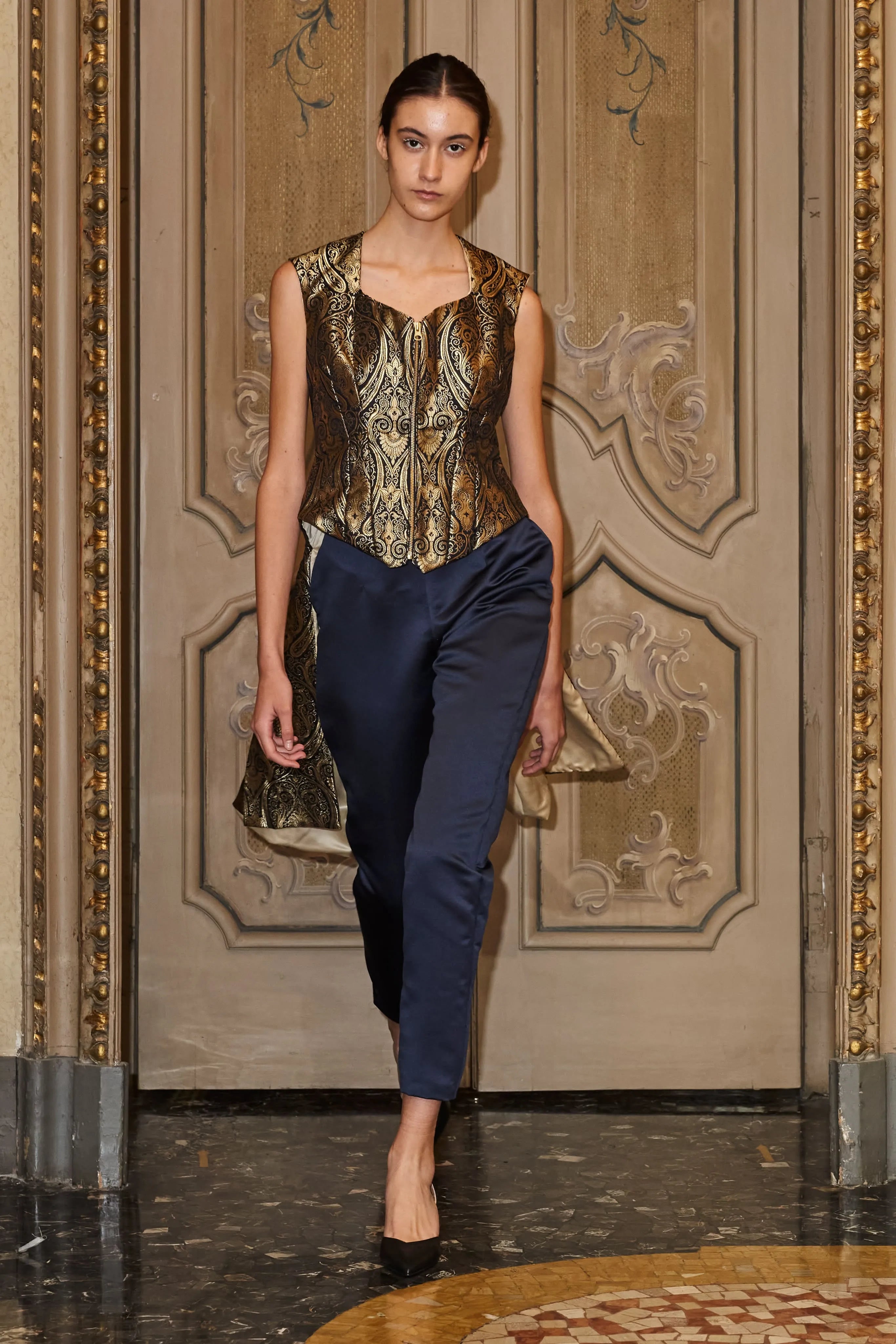 Brocade Dream Set - Blue & Gold Brocade Tail Vest + Midnight Blue Duchess Satin Cigarette Trousers Set – Size S (IT 40)