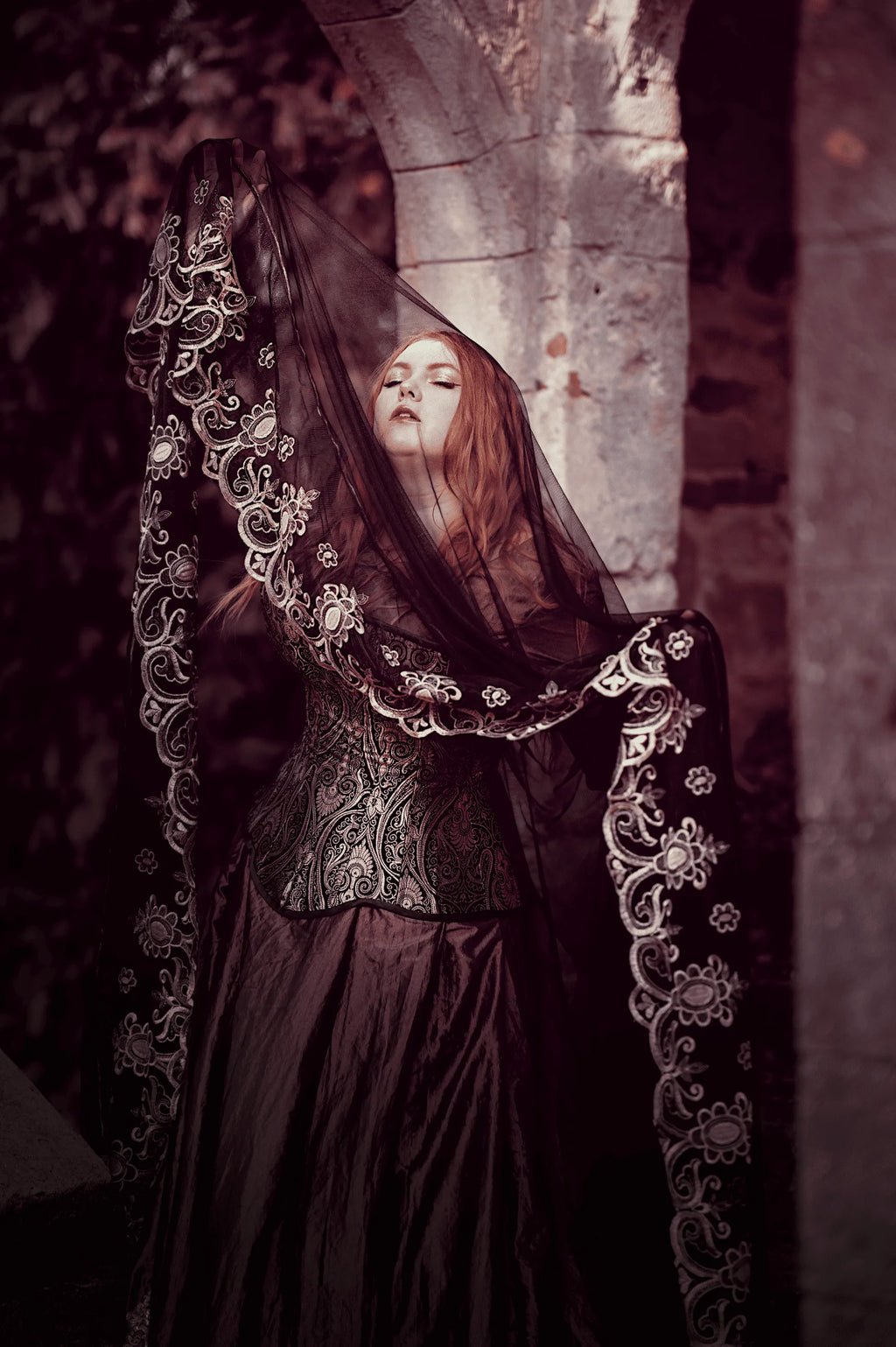 Lizan - Plus-Size Blue & Gold Brocade Overbust Corset – Handcrafted Curvy Corset with Satin Ribbon Lacing