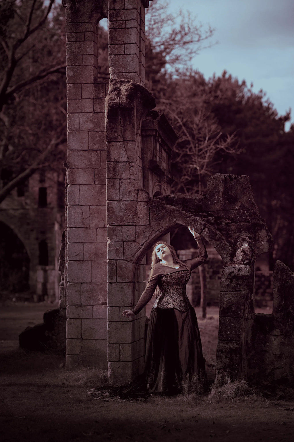 Lizan - Plus-Size Blue & Gold Brocade Overbust Corset – Handcrafted Curvy Corset with Satin Ribbon Lacing