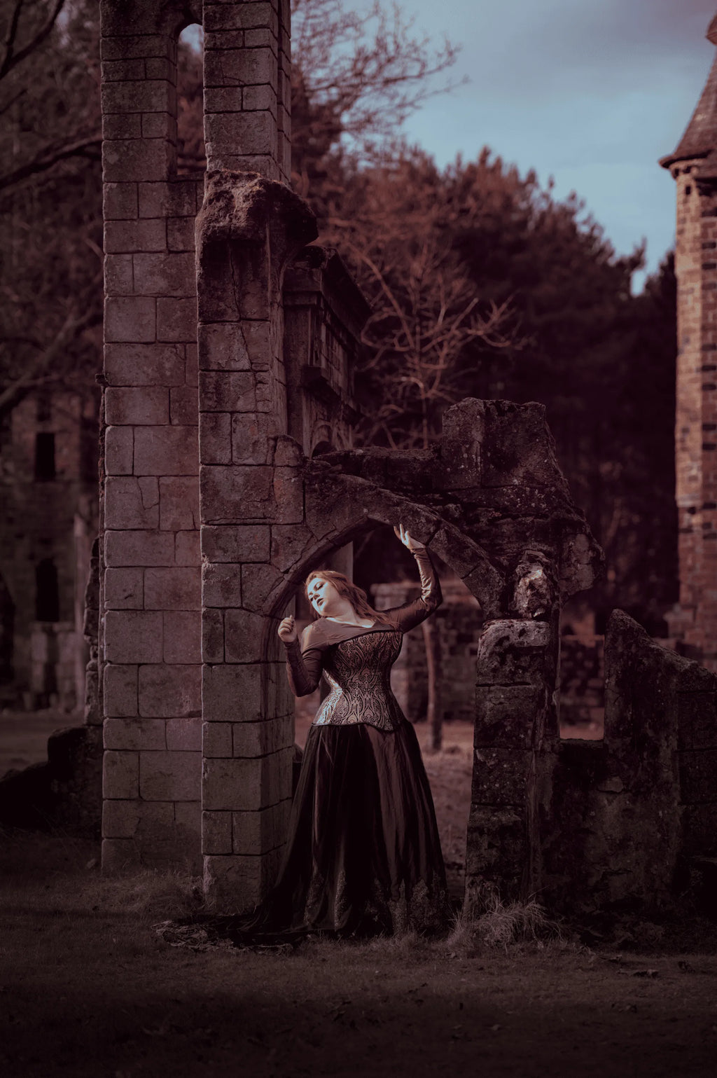 Lizan - Plus-Size Blue & Gold Brocade Overbust Corset – Handcrafted Curvy Corset with Satin Ribbon Lacing