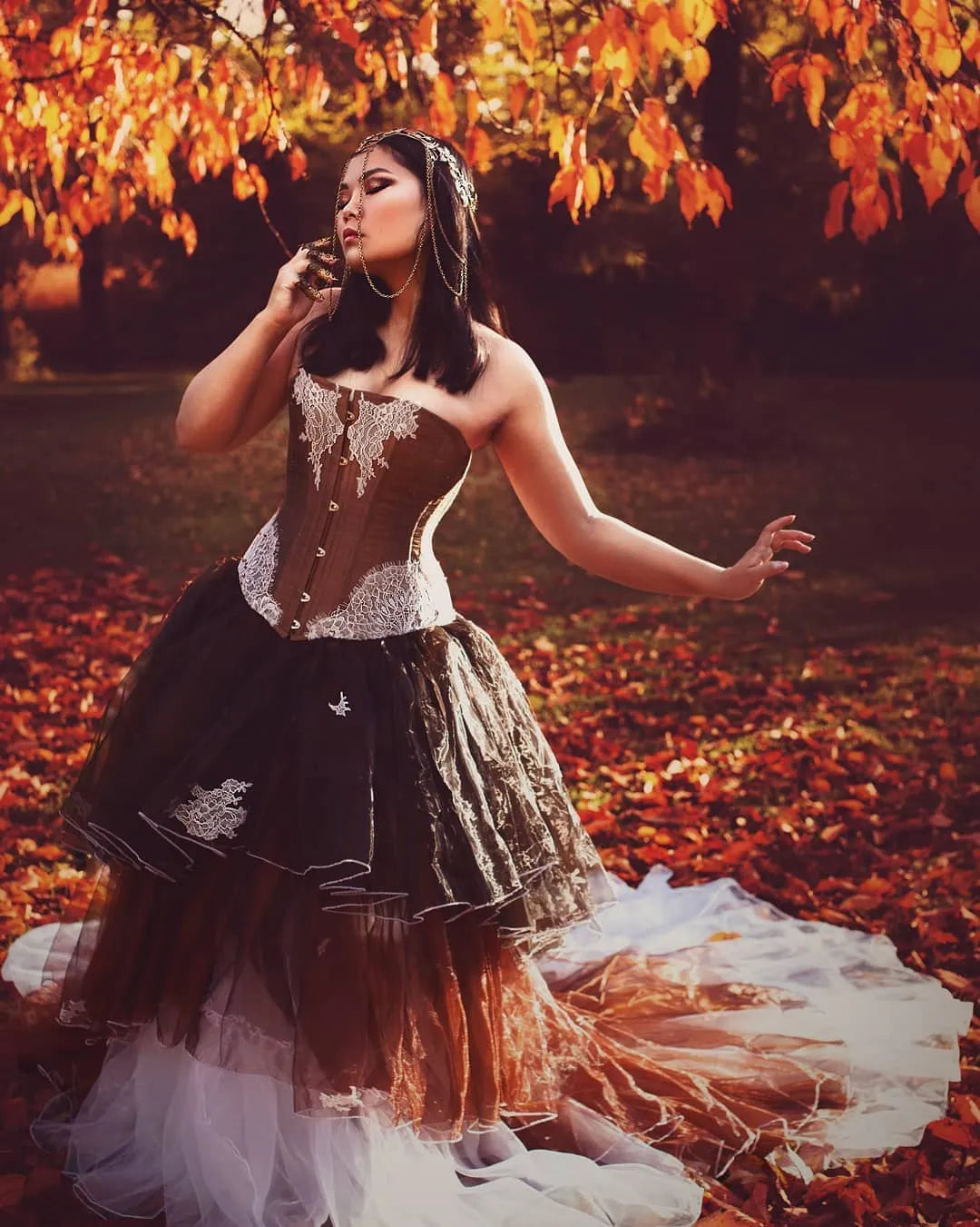 Autumn Goddess Set, Shantung Silk Wedding Gown with Overbust Corset & Voluminous Organza Skirt – White Lace & Brown Rhinestones