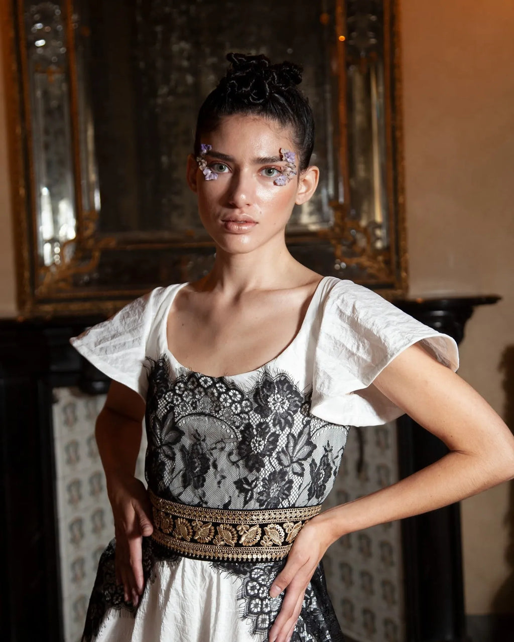 Louise - Edwardian-Inspired Black Lace & Taffeta Wedding Dress – Handmade Italian Couture Bridal Gown Size M (IT 42)